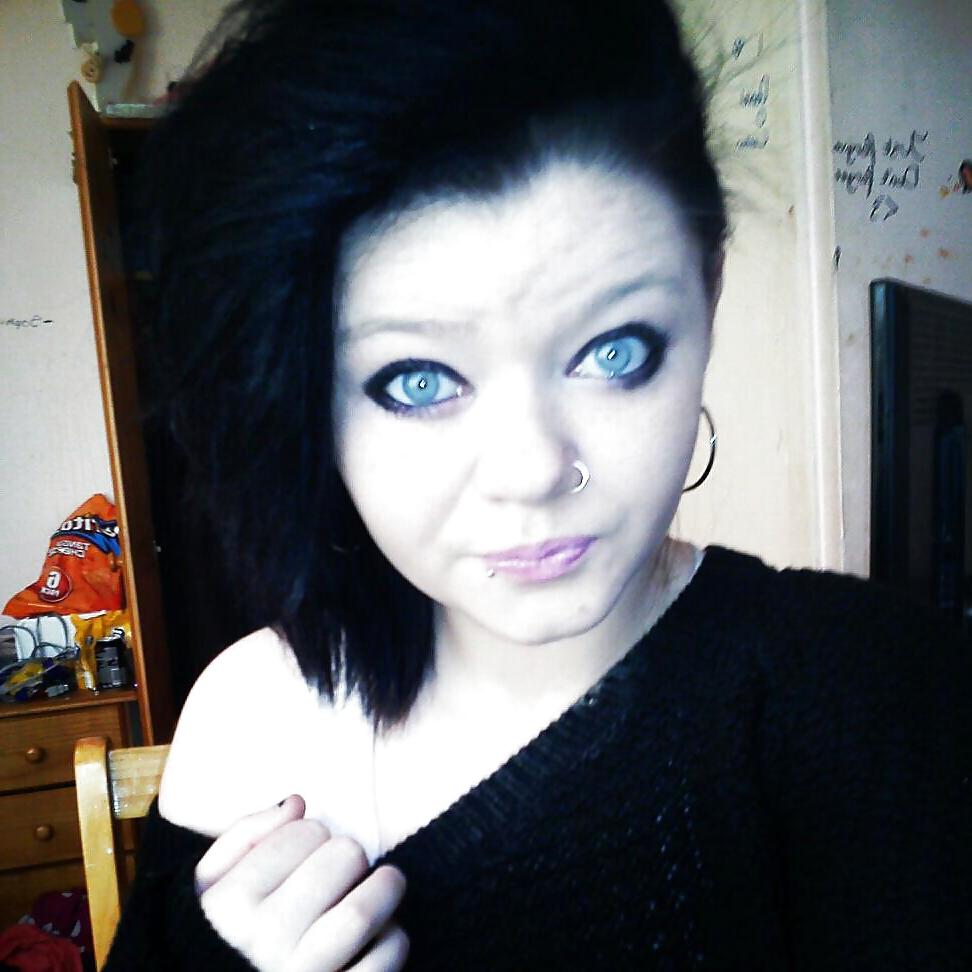 25P Irish Emo Teen From Cork