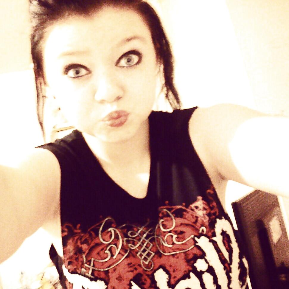 25P Irish Emo Teen From Cork