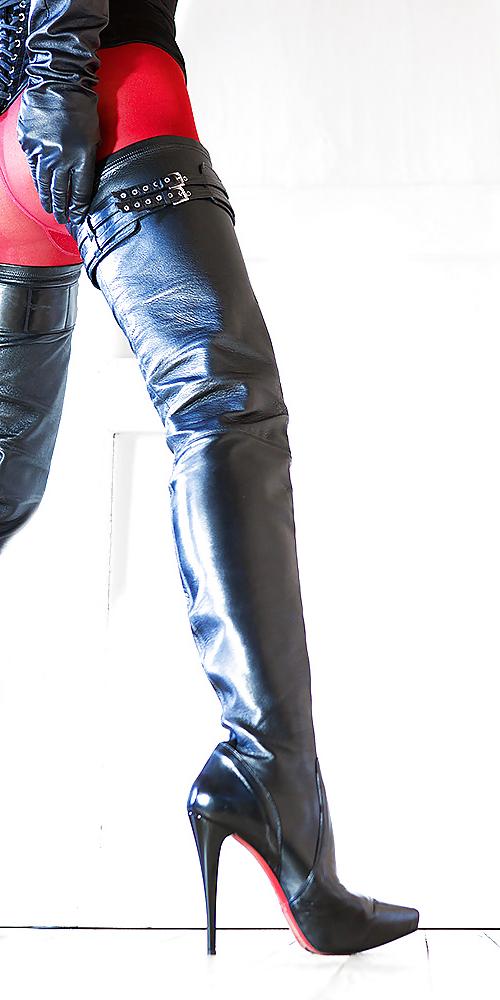 14P Thigh high black leather boots