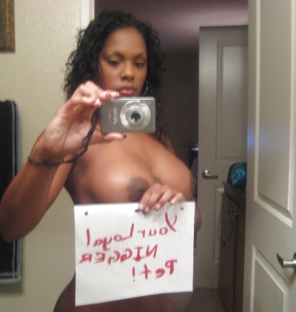 25P Jungle Booty Bitches Love Big White Dick!