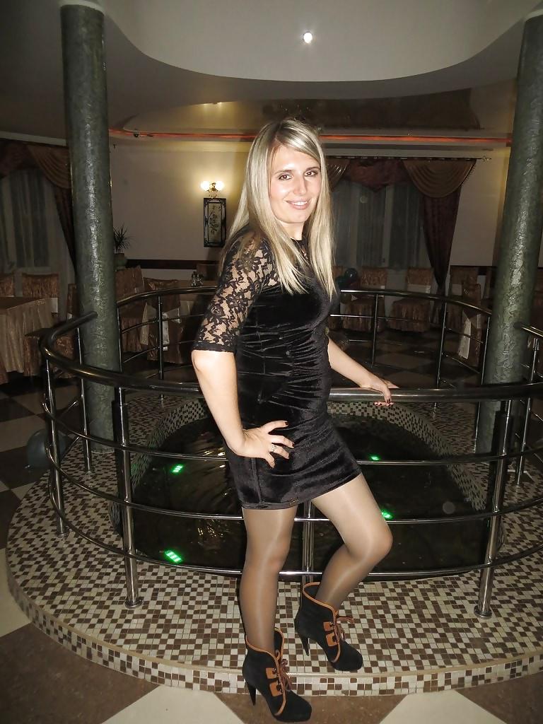 25P Stockings ,tights and high heels 14