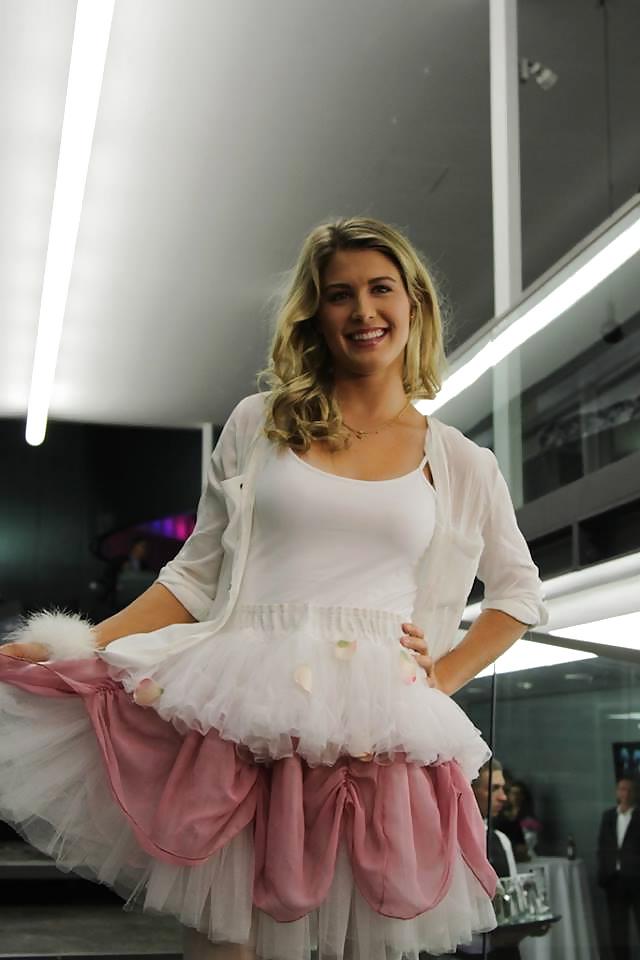 25P Eugenie Bouchard sexy tennis hottie