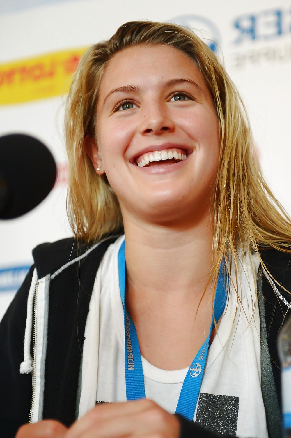 25P Eugenie Bouchard sexy tennis hottie