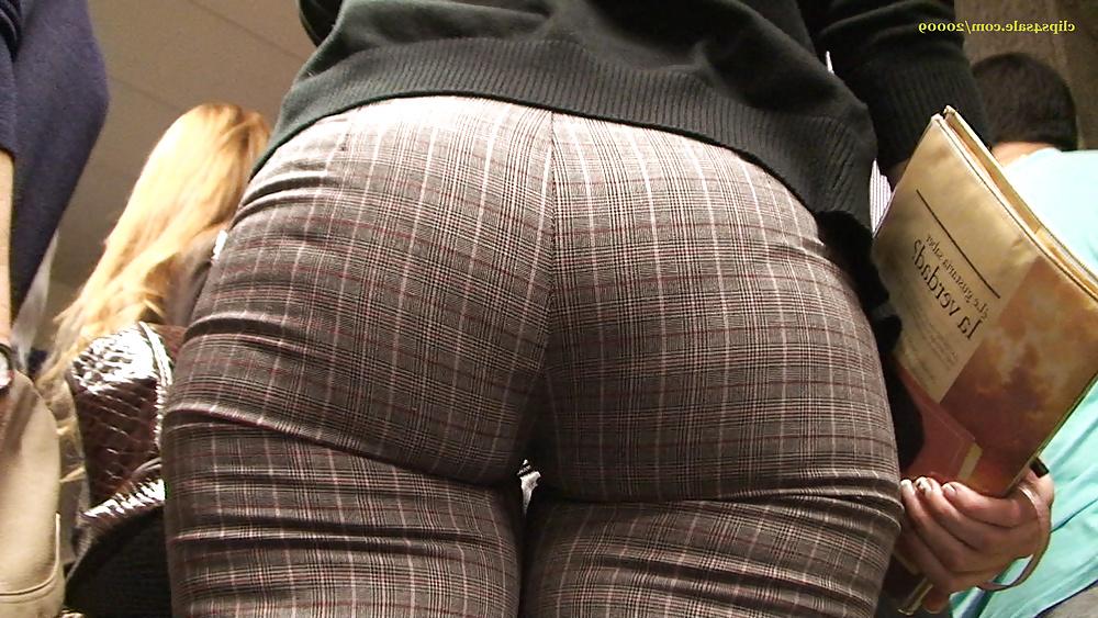 24P Delicious big booty 