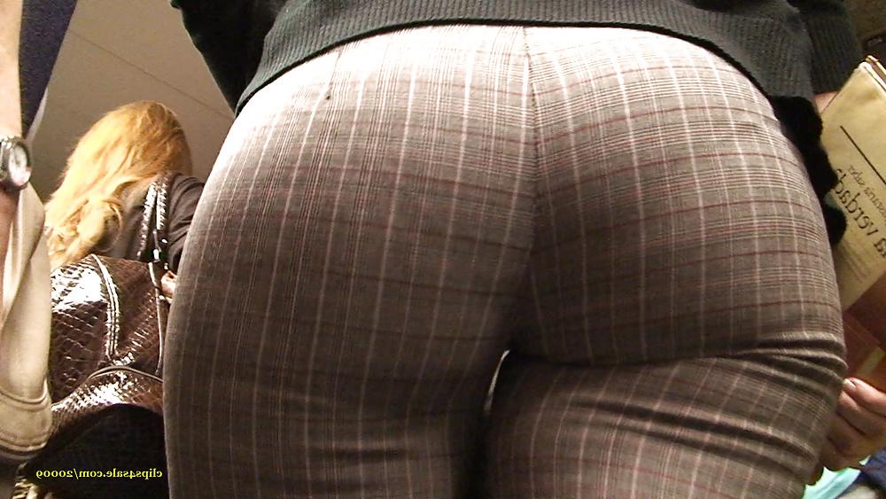 24P Delicious big booty 