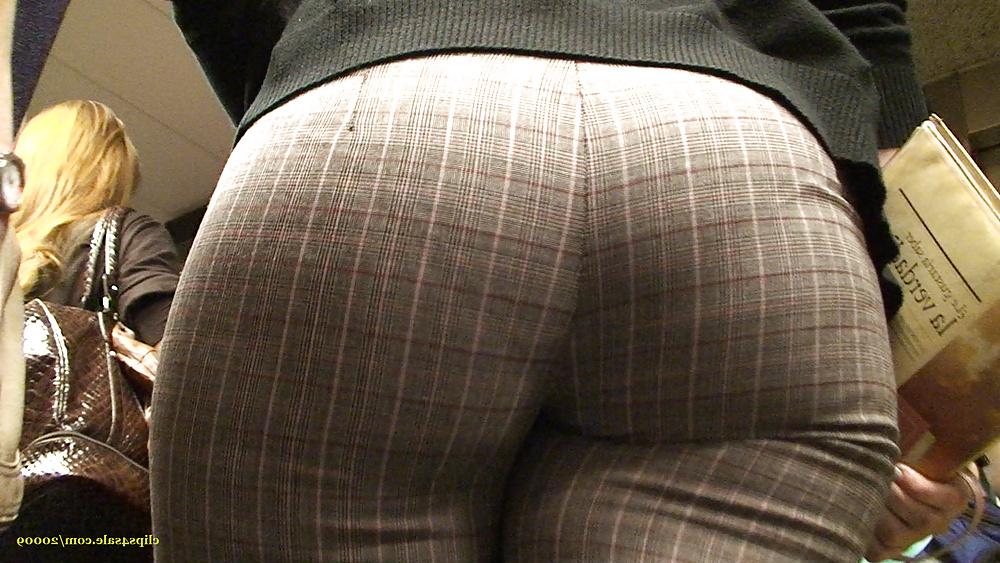 24P Delicious big booty 