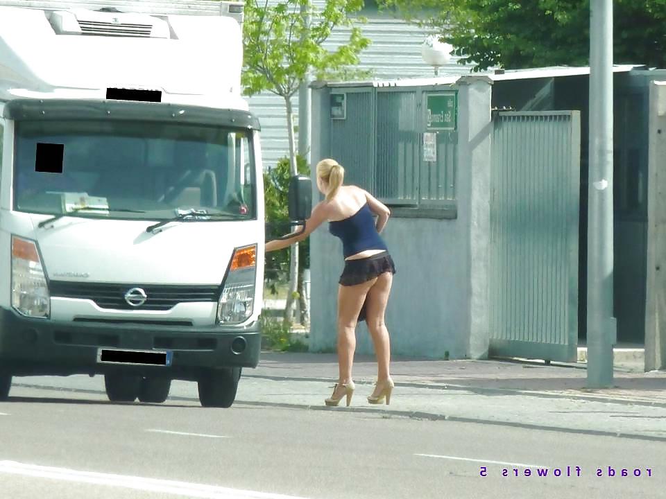 21P Street hookers. Roadflowers 4