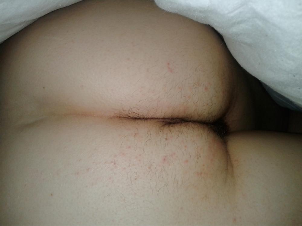 13P Voyeur Pics Of My Wifes Big Ass In Bed