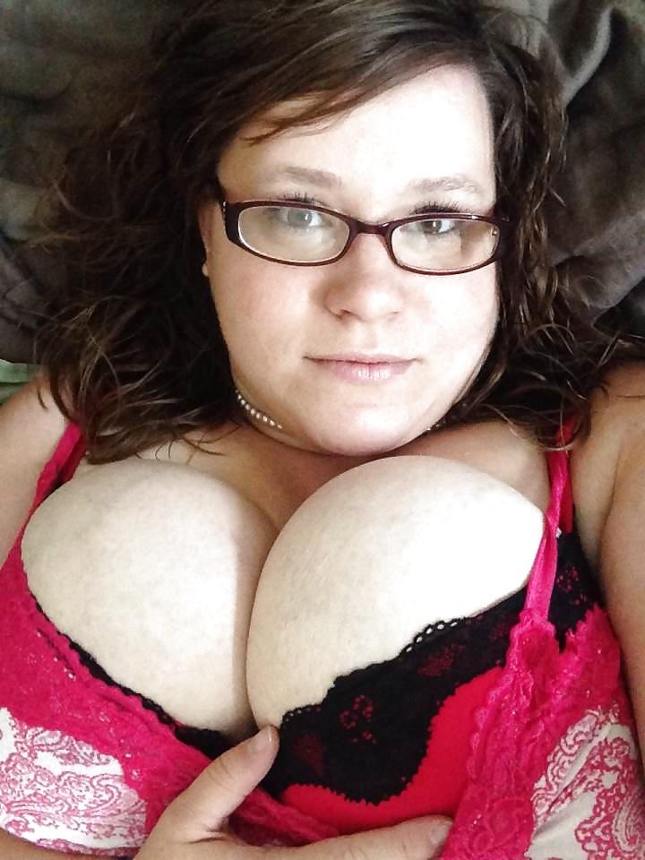 25P Big Boobs 02