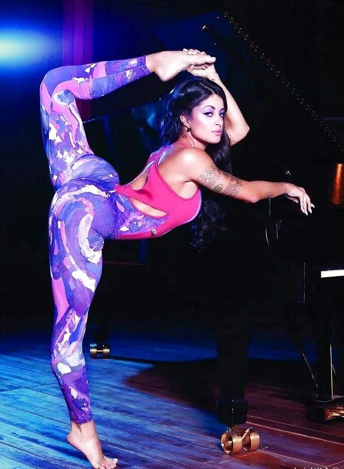 25P Latin Thick Booty II, Pt. III