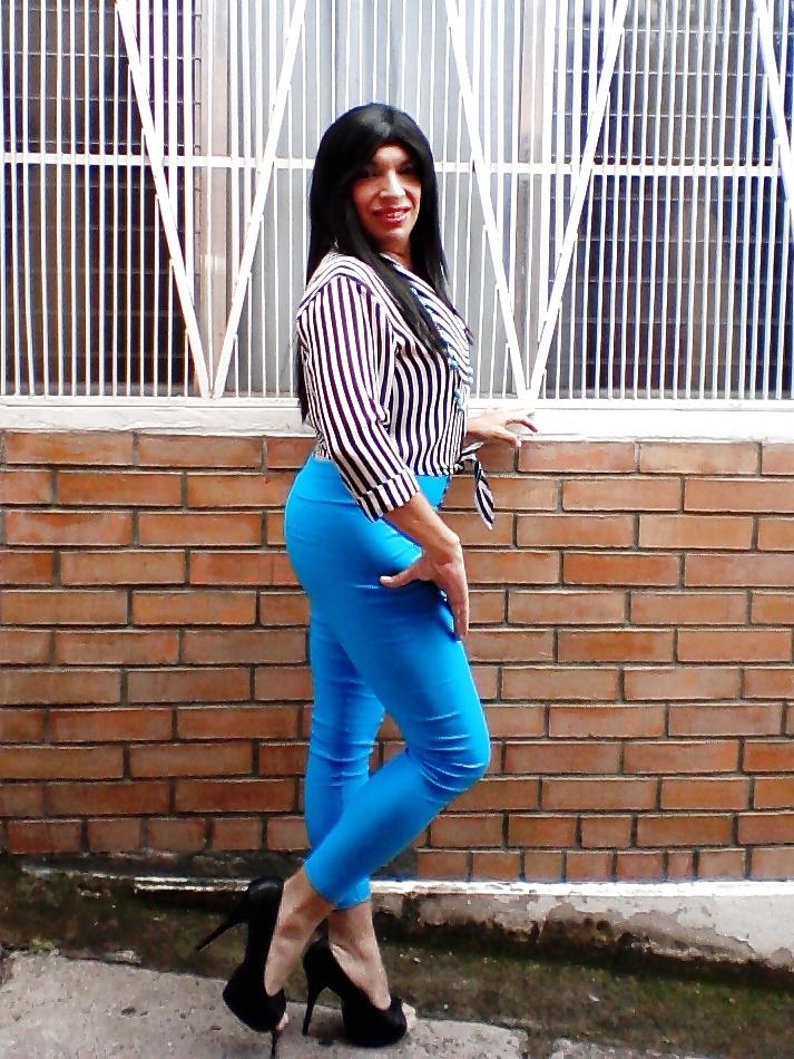 16P Lovely Crossdresser
