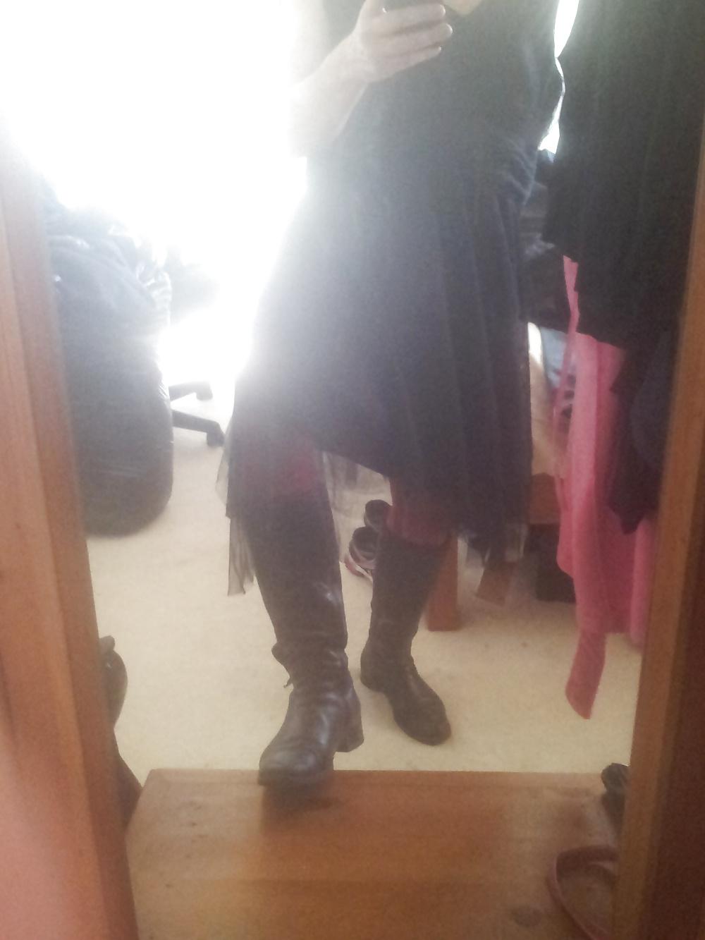 25P Corset panties boots ass cock