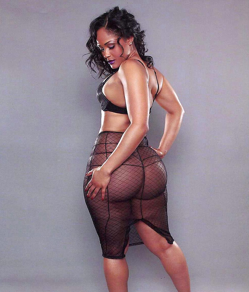 25P GROSSE TITTEN-BOOTY-BILDER 5