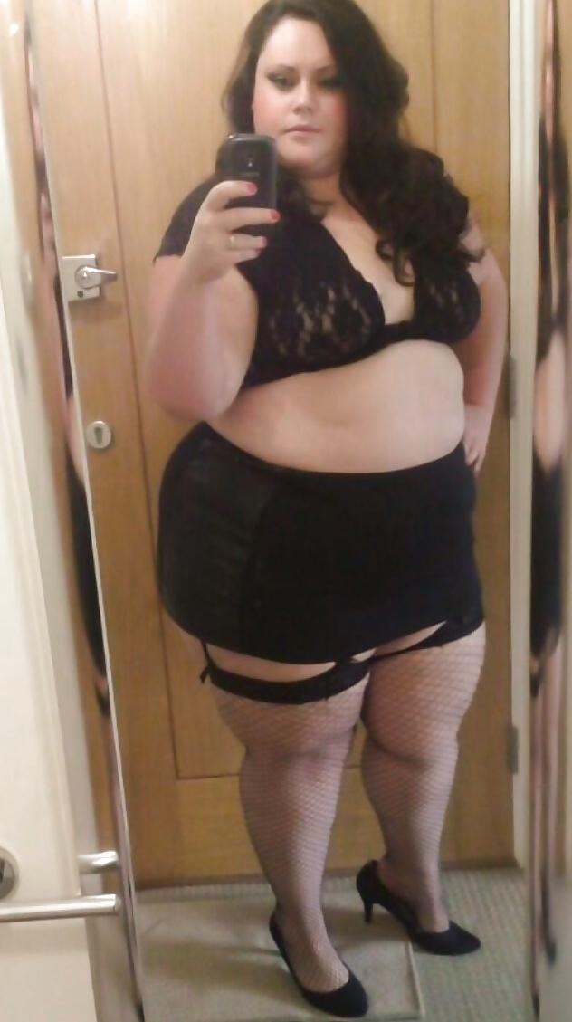 24P HUGE SSBBW ESCORT