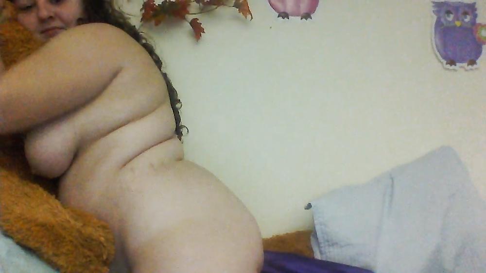 15P BIG TITS AND ROUND ASS WITH WET PUSSY THROWN IN (28)