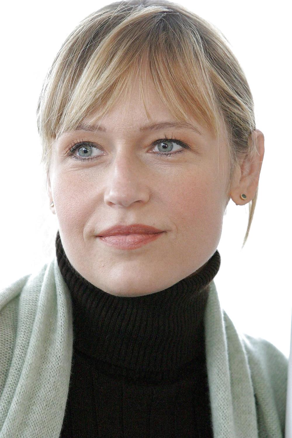 10P German actress Anica Dobra