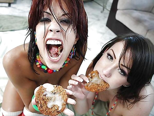 25P Cum on food