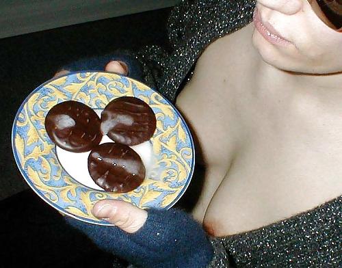 25P Cum on food