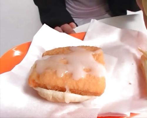 25P Cum on food