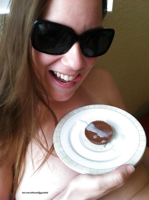 25P Cum on food