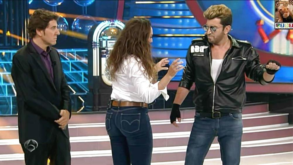 25P Monica Naranjo culo grande big ass