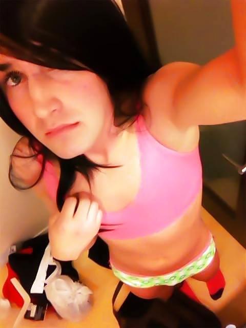 22P Crossdresser and sweets