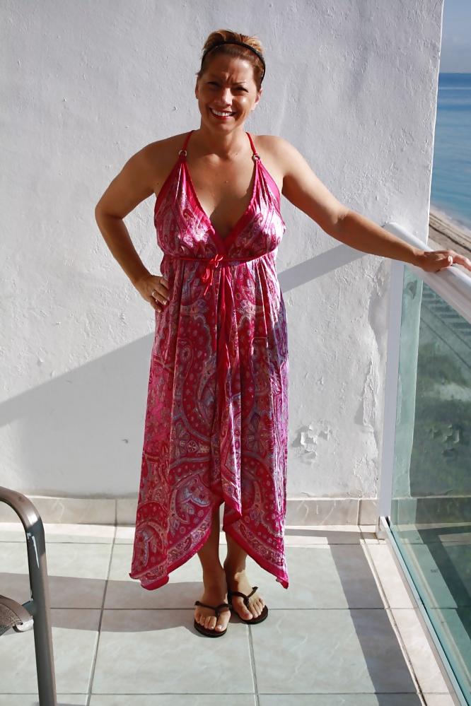 25P Mature hot mom