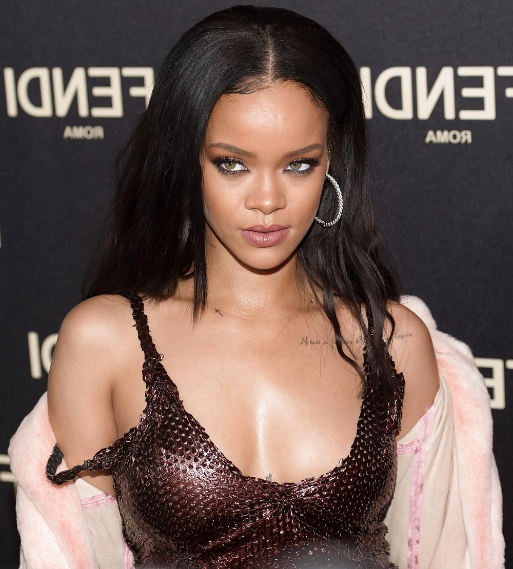 25P Rihanna