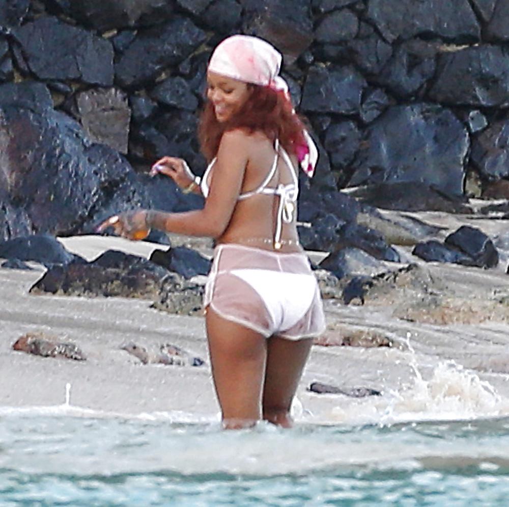 25P Rihanna