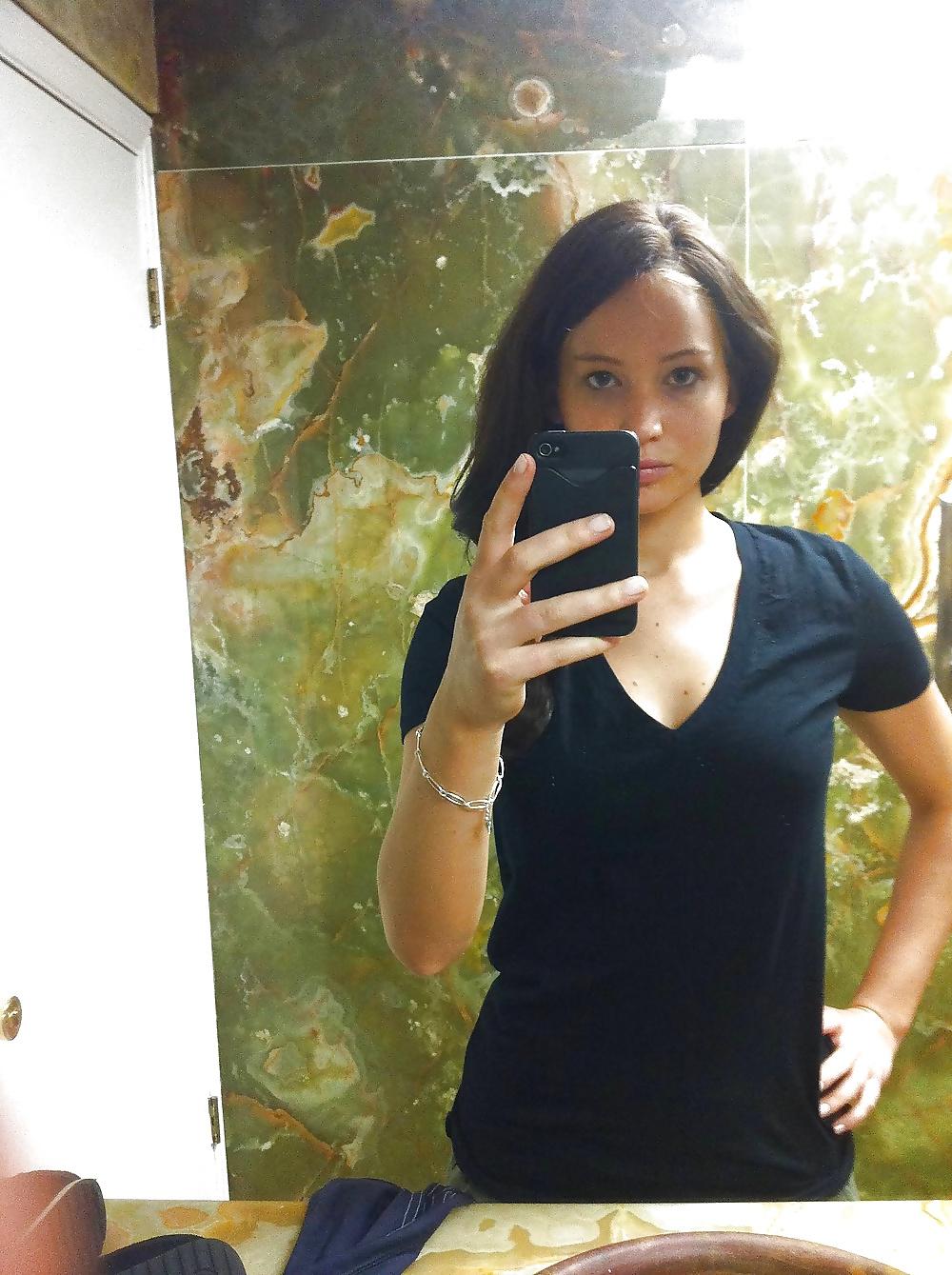 25P Celebrity leaked pics!!! (jenni law )