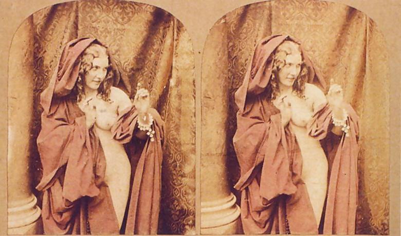 25P 1850 Retro Erotic Photo