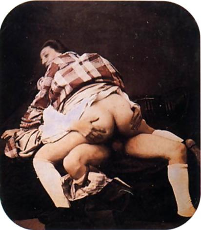 25P 1850 Retro Erotic Photo
