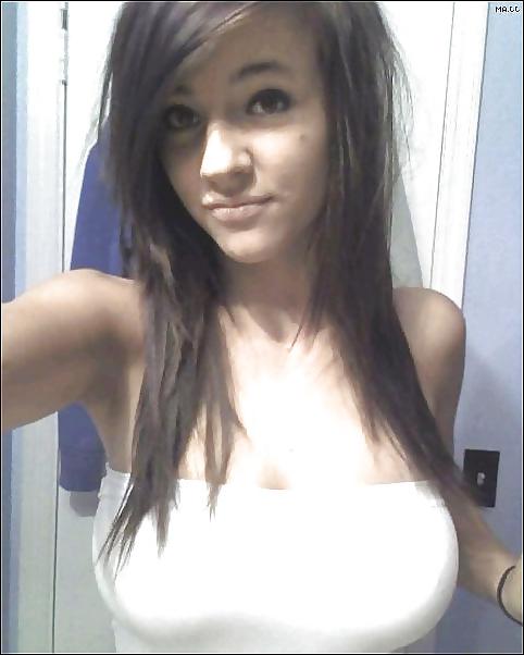 20P Sexy Emo-Girl 1