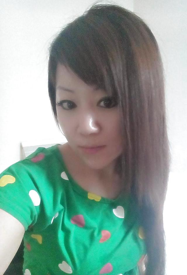 20P Big ass Chinese girl