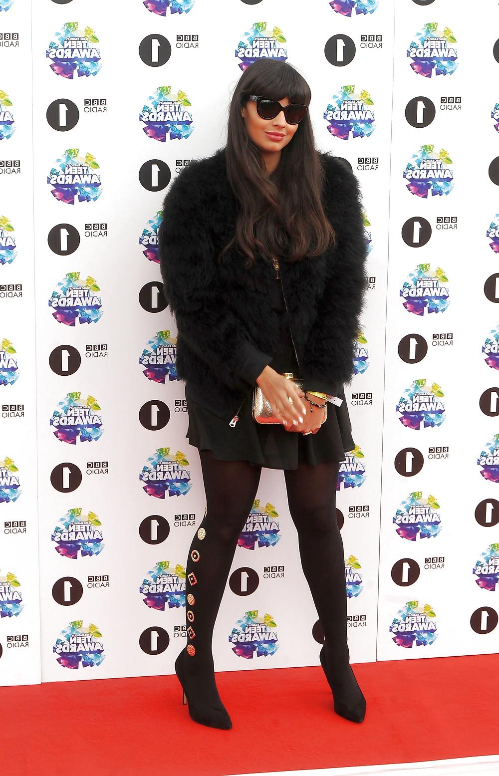 25P Celebrities In Pantyhose 14