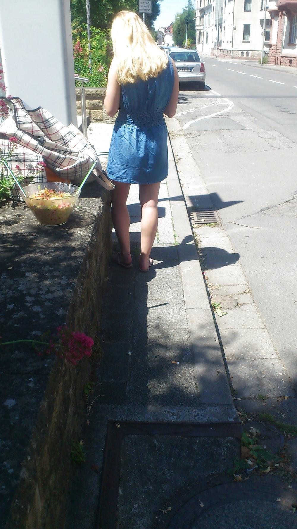 5P German girls on street