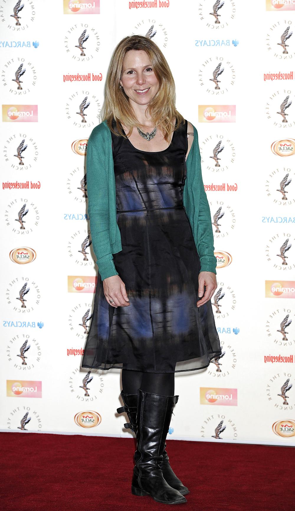 25P Celebrities In Pantyhose 6