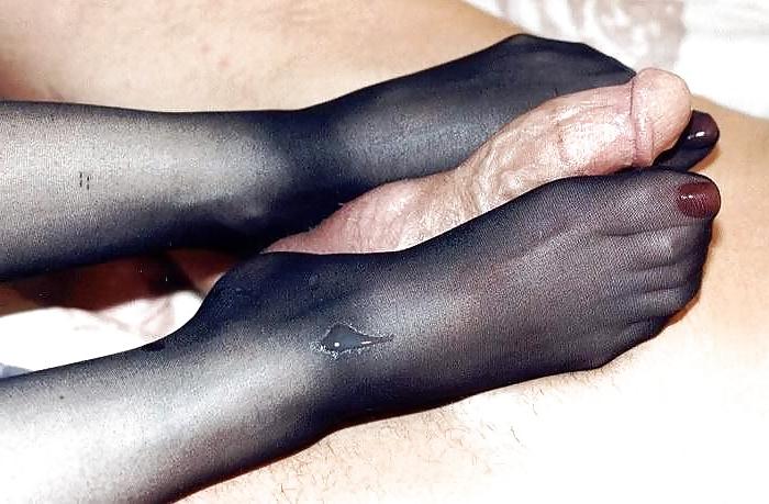 25P Cum on nylon