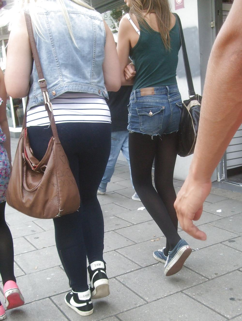 12P Street candids in black pantyhose and leggings 