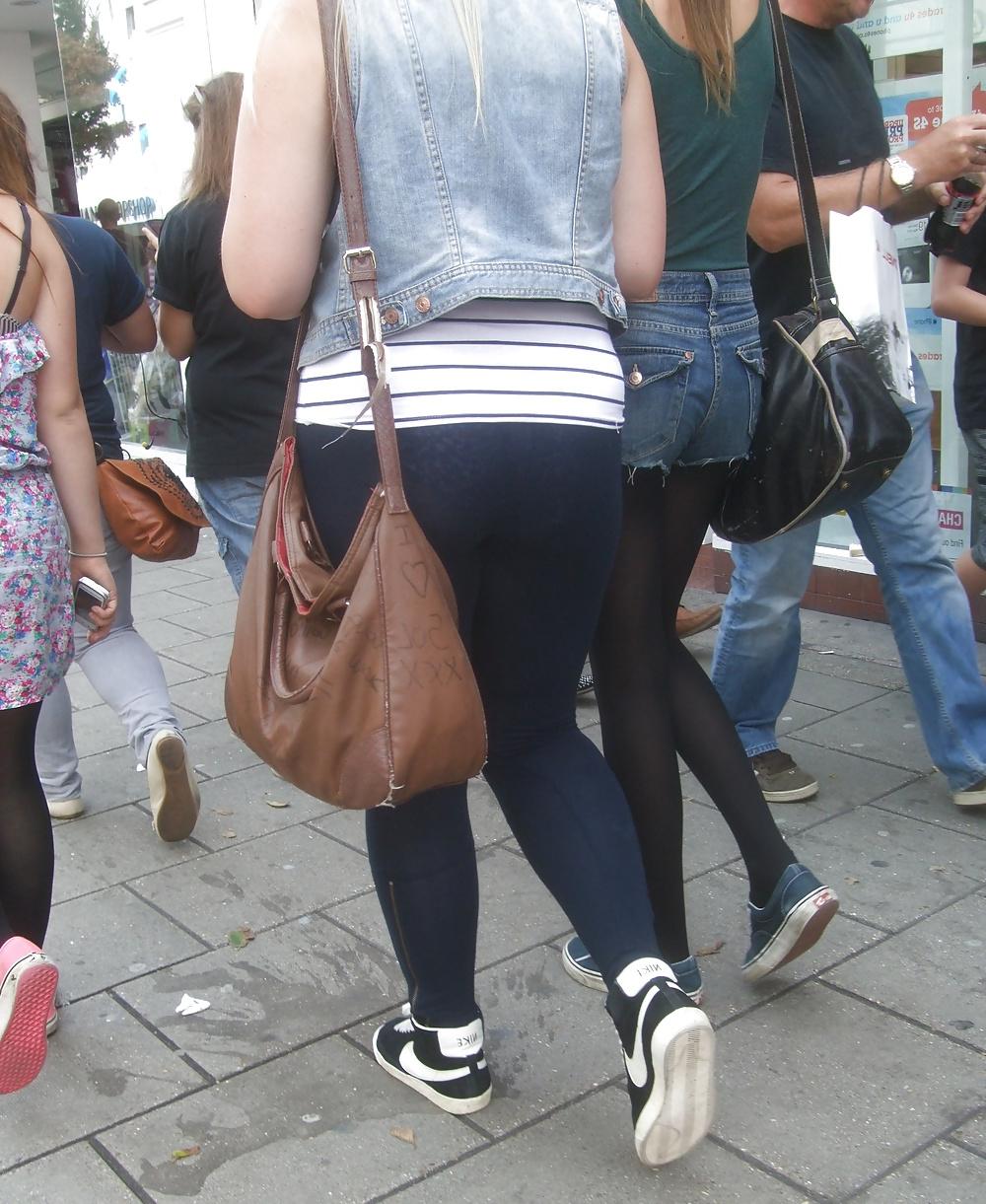 12P Street candids in black pantyhose and leggings 