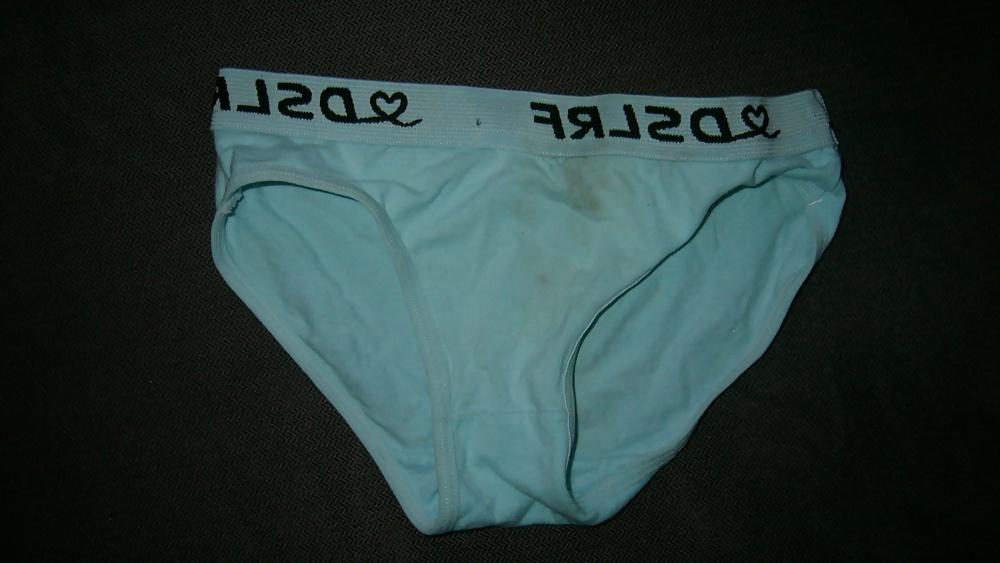 20P Sri lankan mom's underwears
