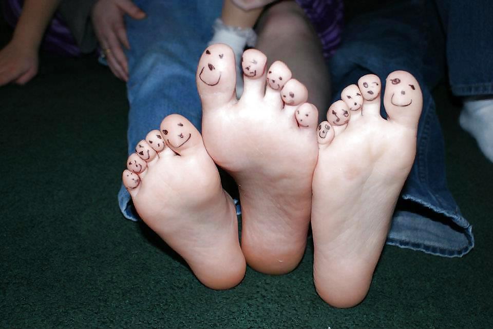 15P Foot Fetish I'm A Sole Man -Sexy And Erotic #20