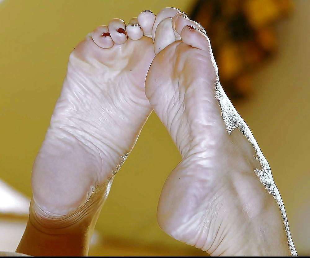 15P Foot Fetish I'm A Sole Man -Sexy And Erotic #20