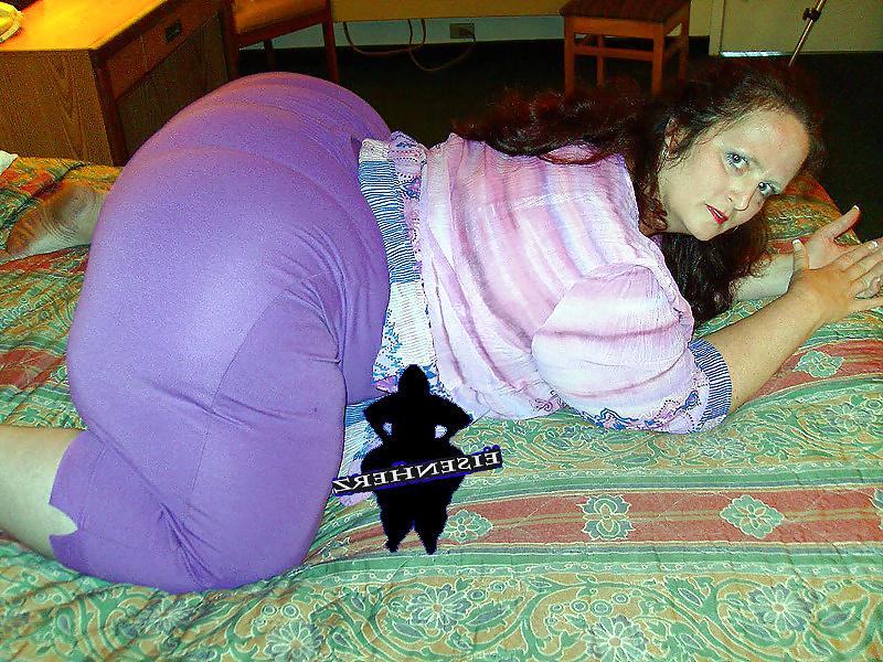7P Mature big ass in spandex