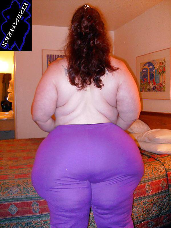 7P Mature big ass in spandex
