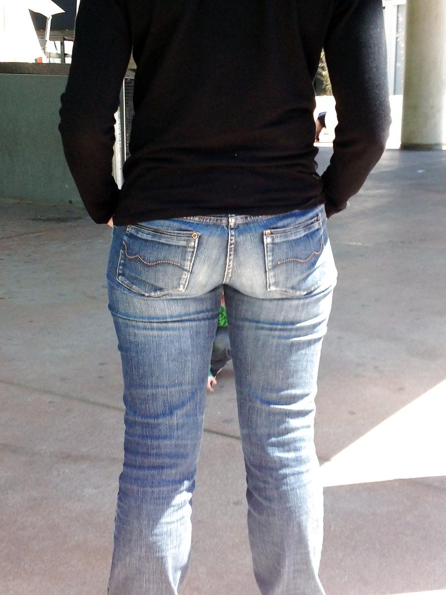 18P Candid Ass Street - 2 