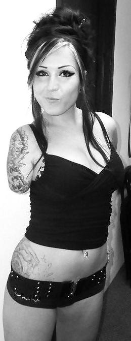 25P Amputee chicks are still sexy