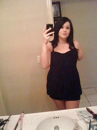 25P Amputee chicks are still sexy