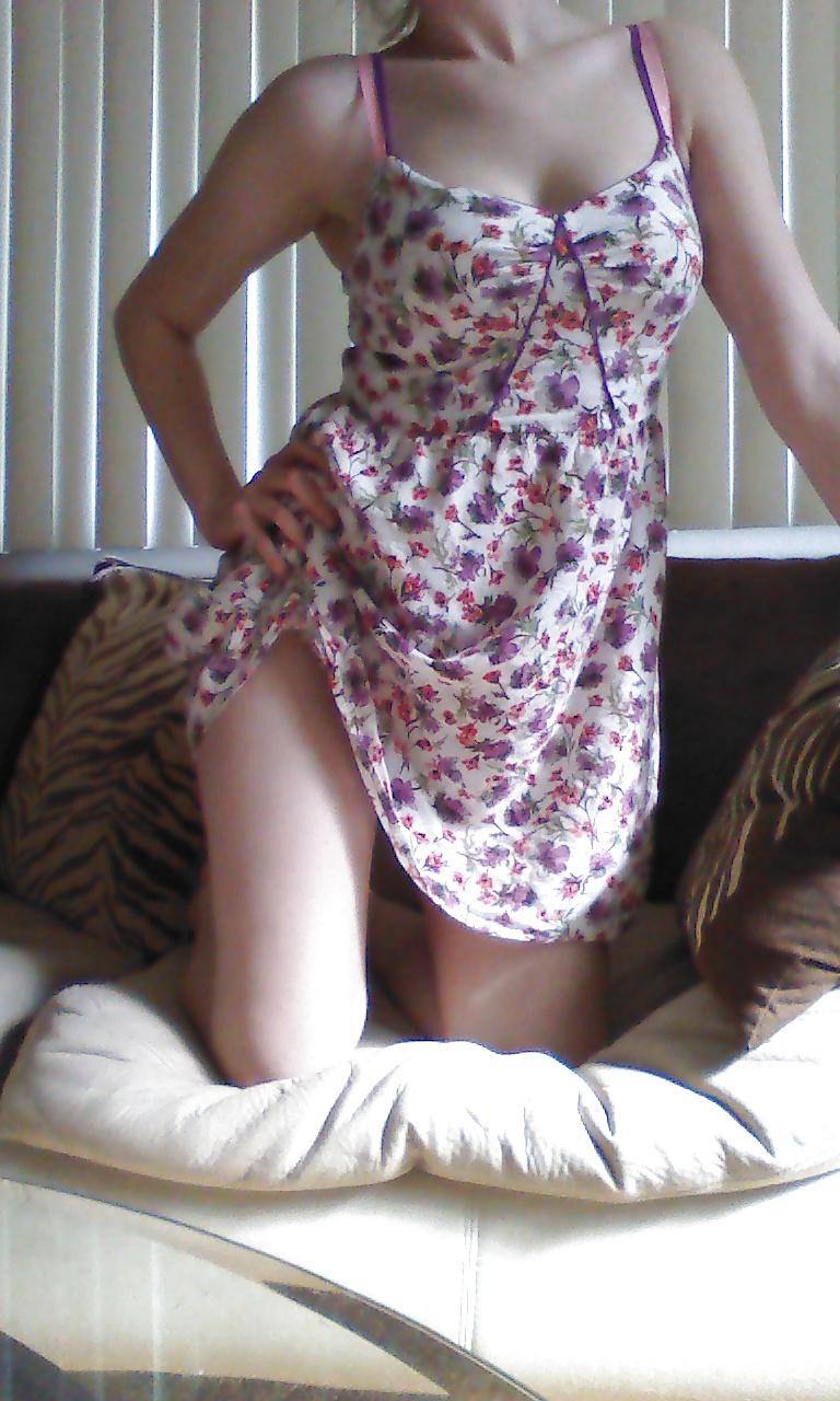 8P Strap-on-girl