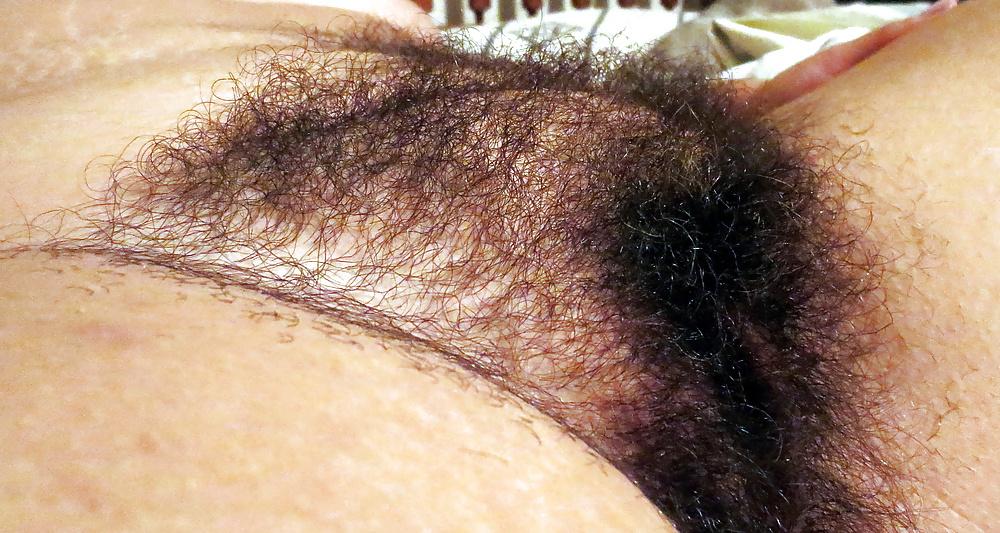 25P Erotic, Sensual & Luxuriously Natural...